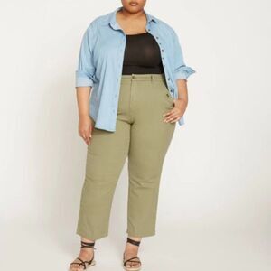 Universal Standard Casual Twill Pants​​​